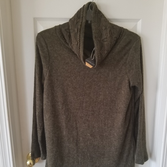 Pink Blush Maternity Sweater NWT - Picture 1 of 3